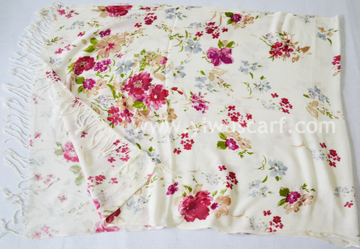wholesale scarf suppliers