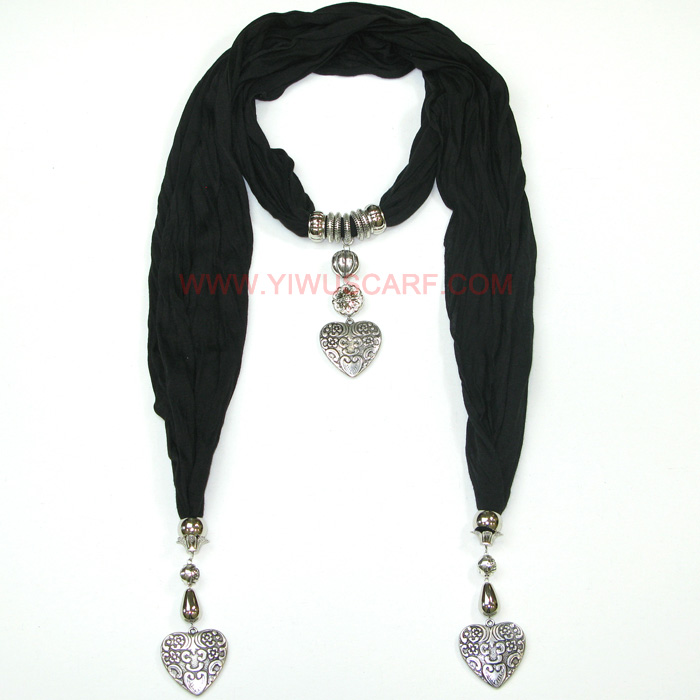 Scarf with pendant
