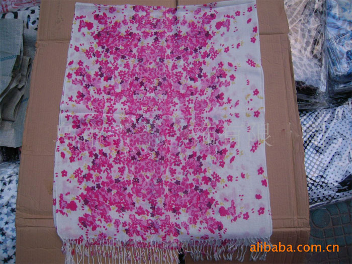Pastoral cashmere scarves