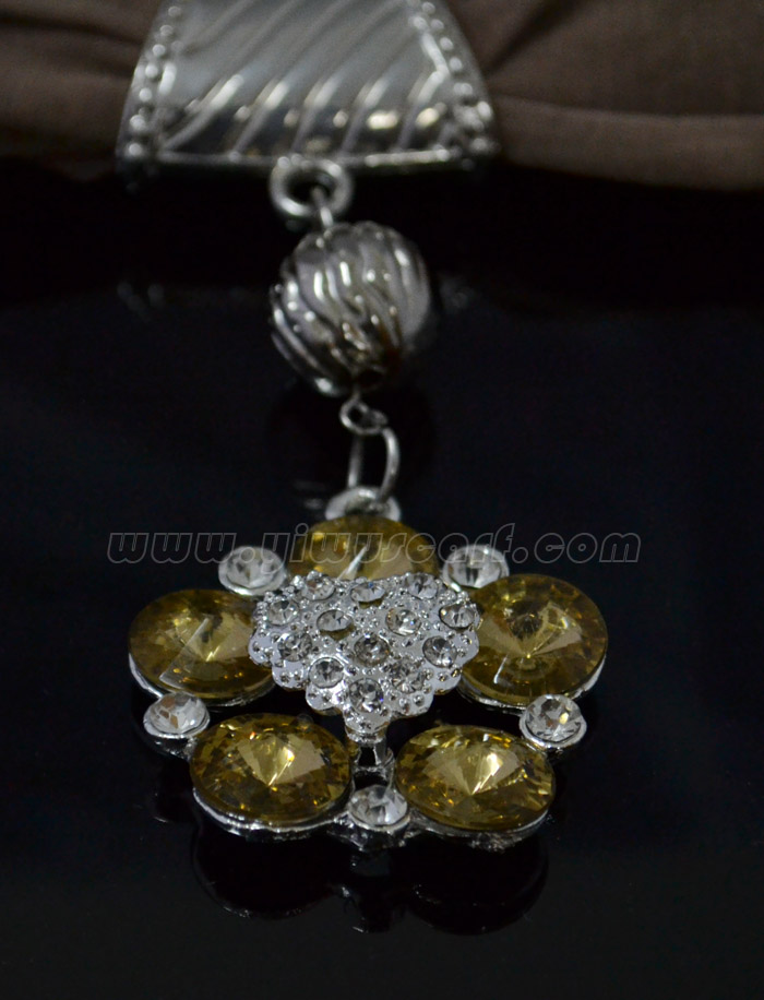 Diamond jewelry scarves