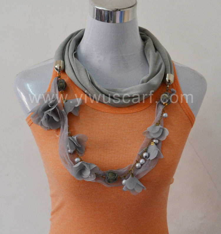 Scarf with pendant wholesale