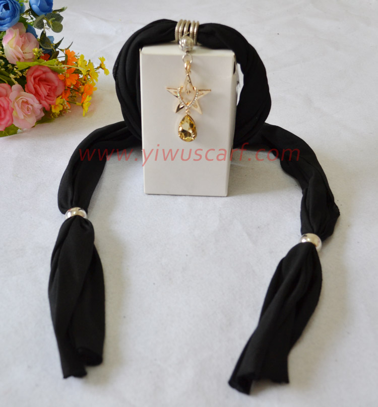 Pendant Scarf Factory
