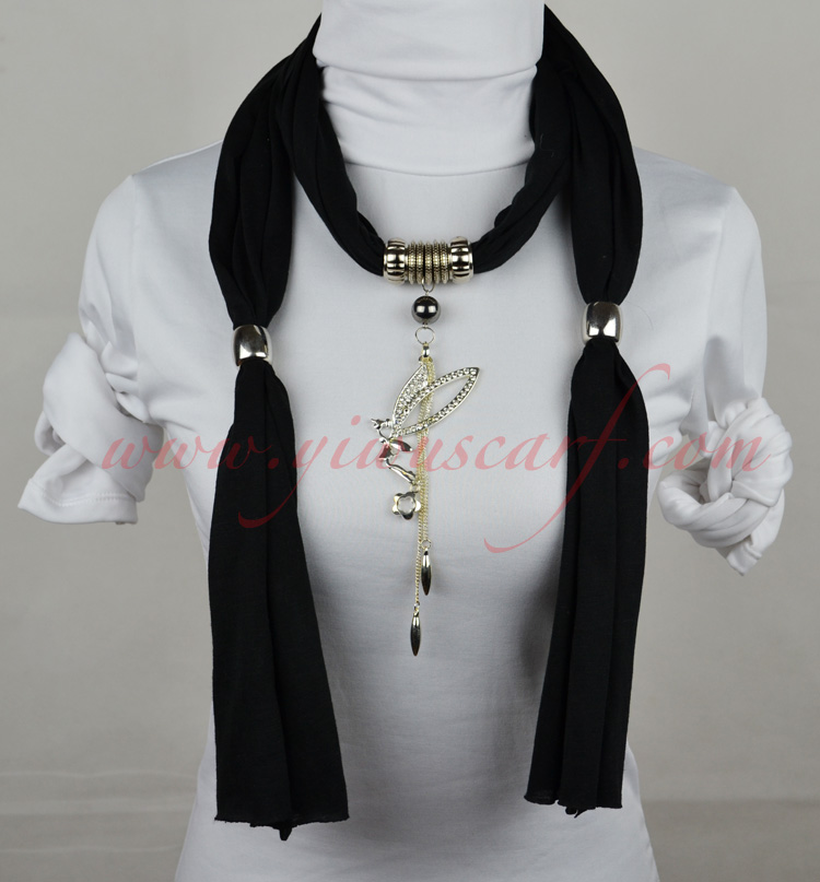 Angel Pendant Scarf