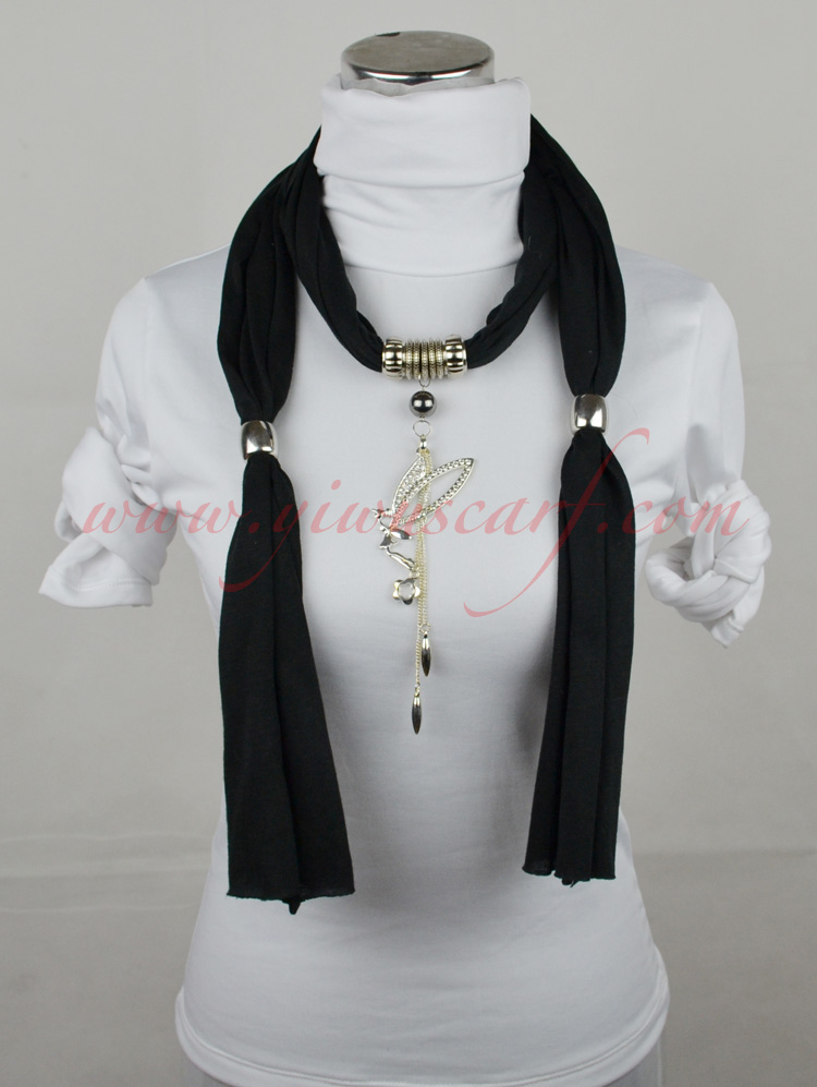 Angel Pendant Scarf