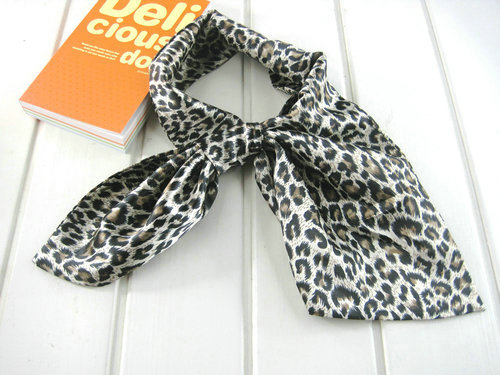 scarf