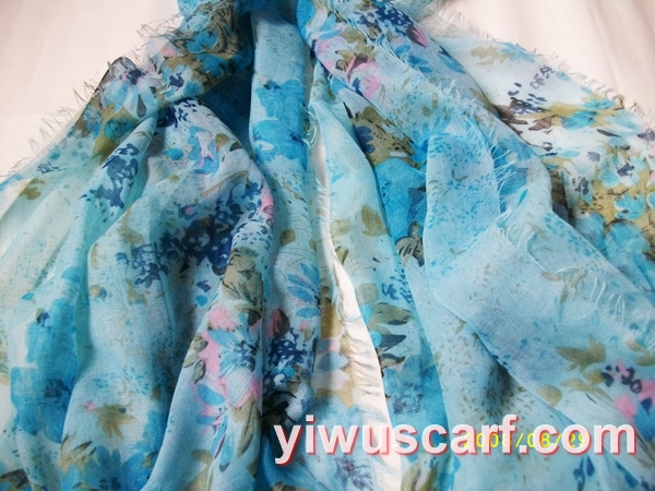 Women linen scarves