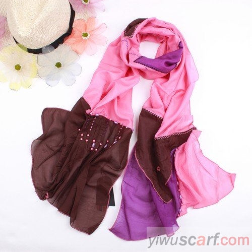 yiwuscarf