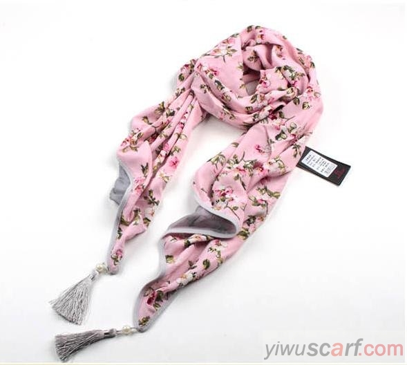 yiwuscarf