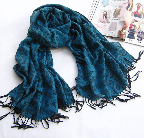 European and American fashion shawl