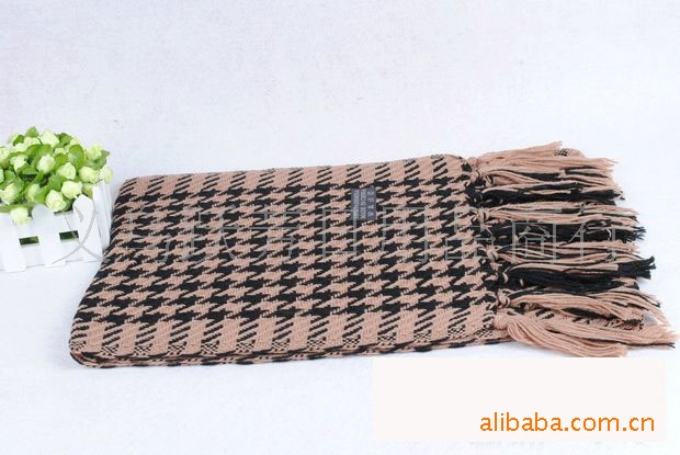 Men's wool scarves