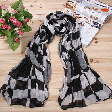 yarn Color grid scarf 