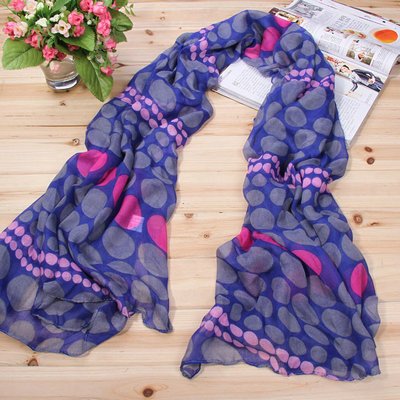 Pariis yarn point scarf 