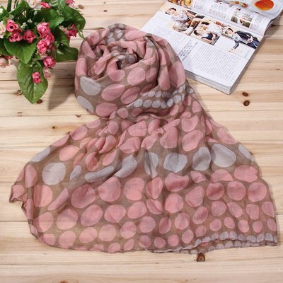 Pariis yarn point scarf 