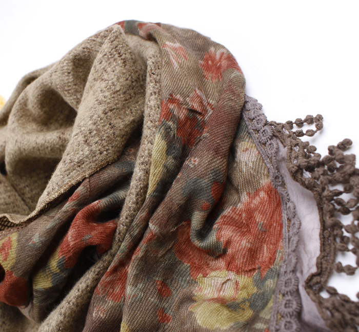 Women's romantic scarves