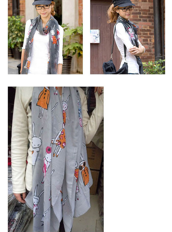 girl scarf