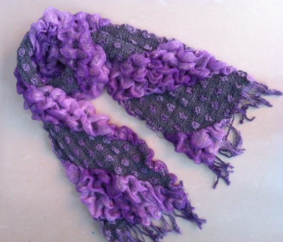 Winter color gas elastic scarf in UK