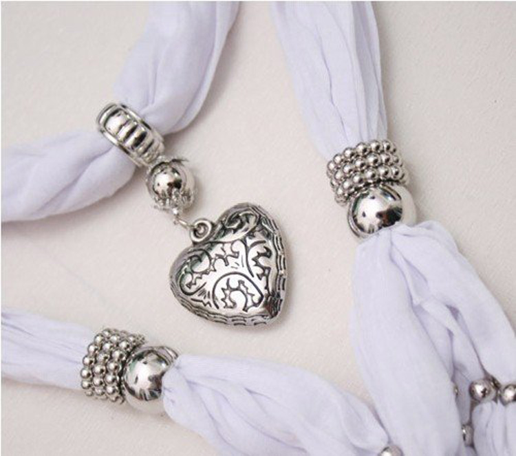 wholesale alloy beads pendant scarf