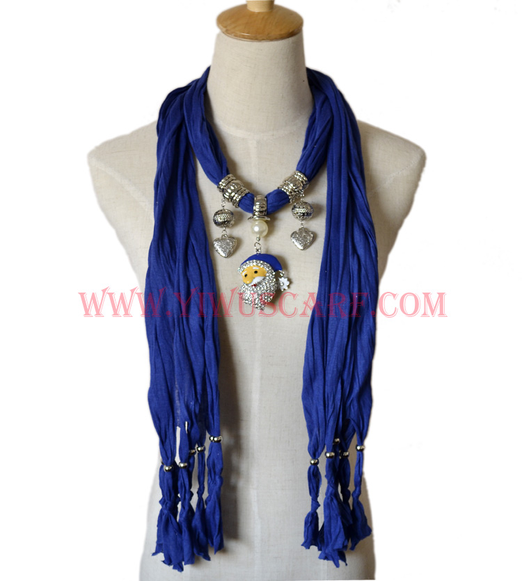 Christmas ornaments scarf