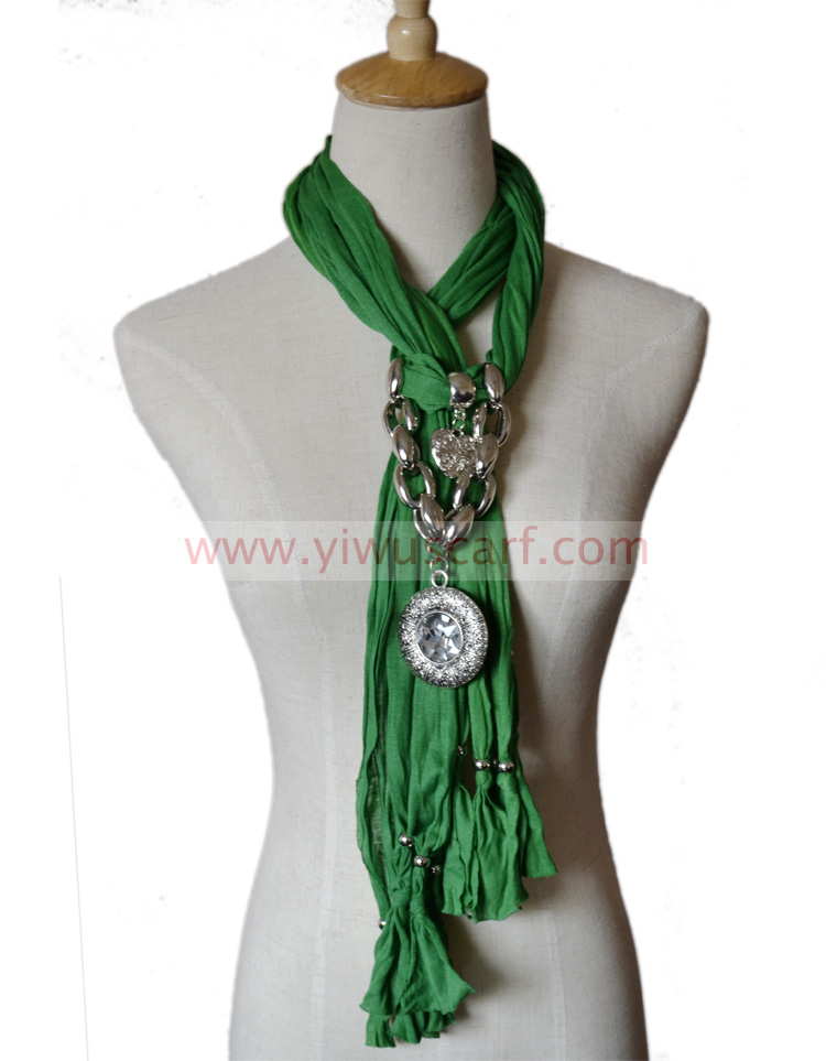 pendant scarves