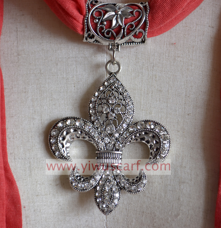 Sea rudder pendant jewelry scarf