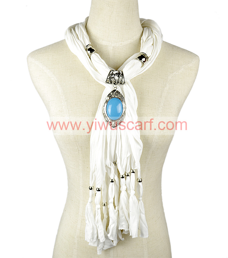 Singapour Scarf Necklace