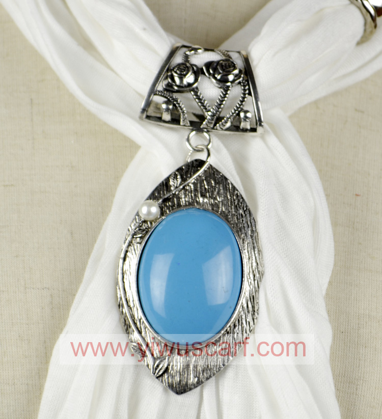 Singapour Scarf Necklace