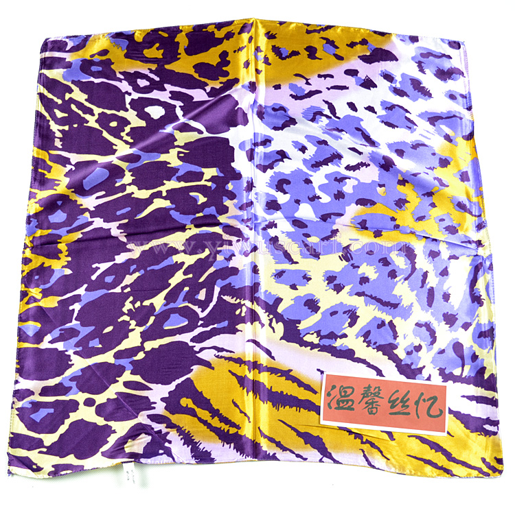 Italian silk scarves Wholesale