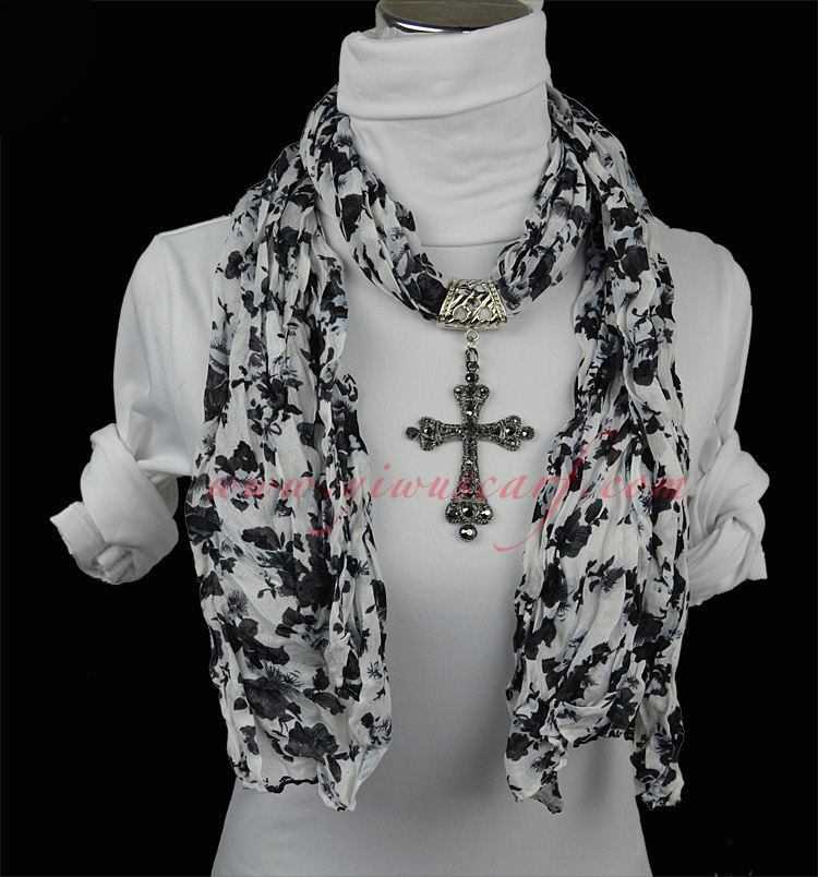 Fashion Cross Pendant scarf