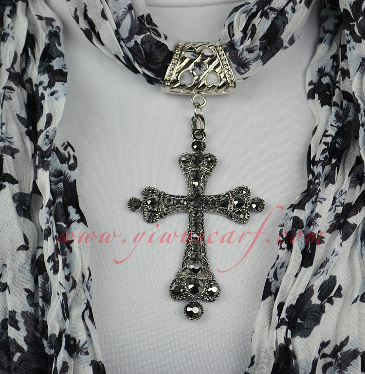 Fashion Cross Pendant scarf