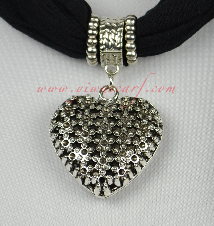 Love alloy jewelry scarf