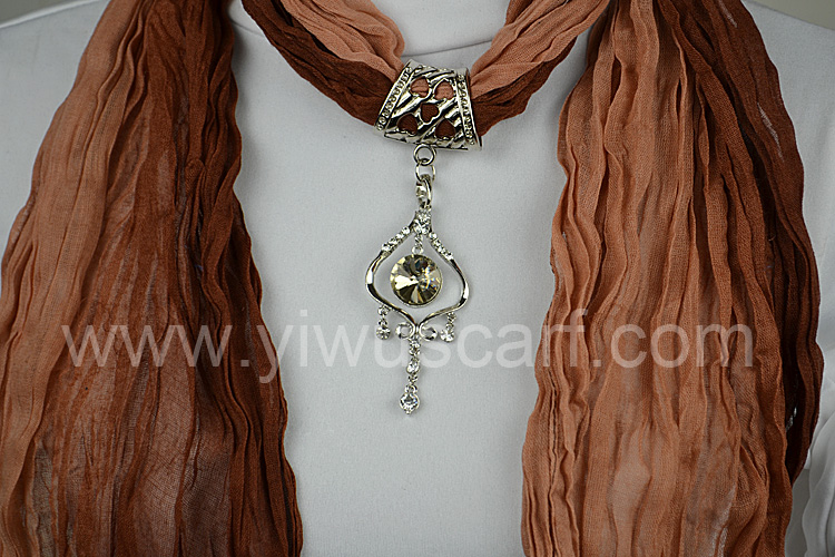 Pendant scarves supplier