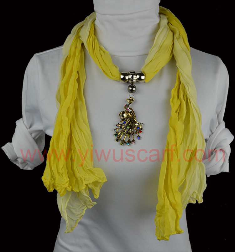 Phoenix Fashion Pendant Scarf