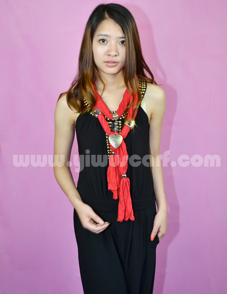 2012 Pendant Scarf