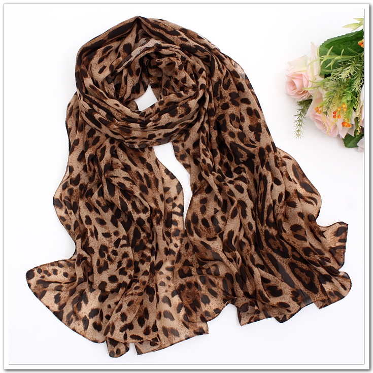 fashion leopard scarf