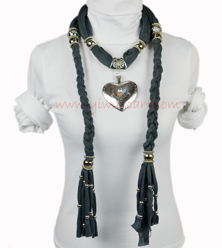 UK Pendant scarves wholesale