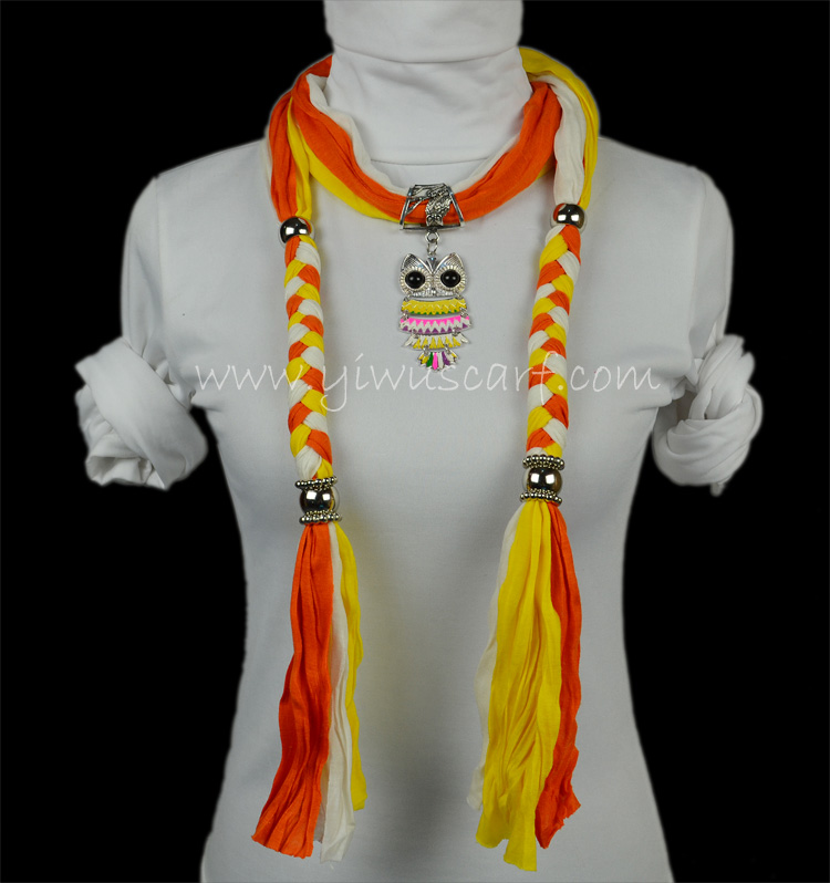Night owl pendant scarf