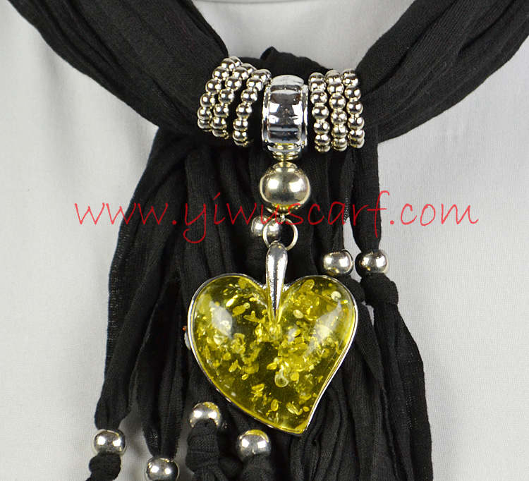 wholesale fashion scarves Pendant scarf
