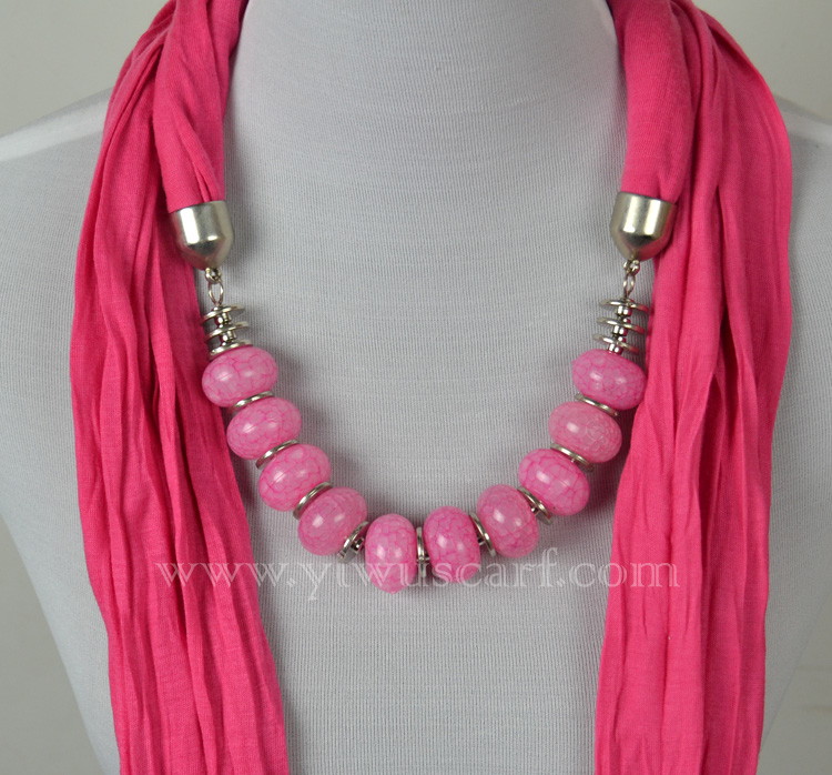 Classic wholesale pendant scarf for garments