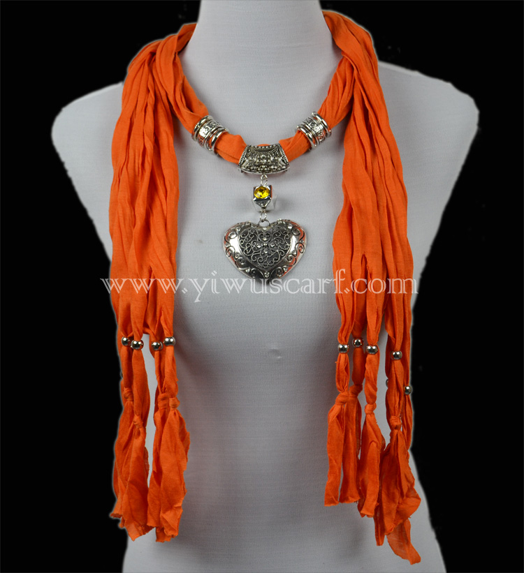 Zinc Alloy Scarf Pendant China wholesale