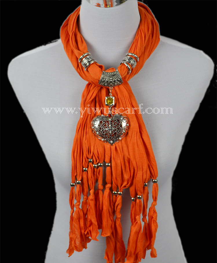 Zinc Alloy Scarf Pendant China wholesale