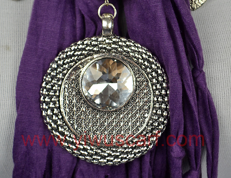 fashion scarves with pendants