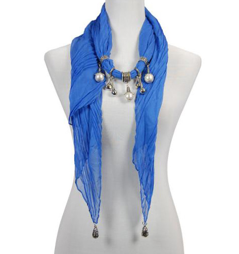 Pearl Pendant Scarf