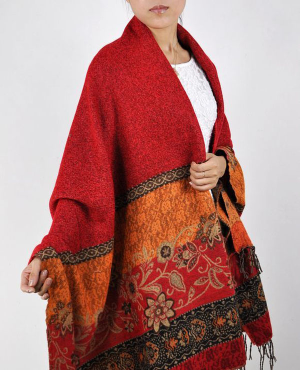 The new winter upset wool shawls ladies scarf