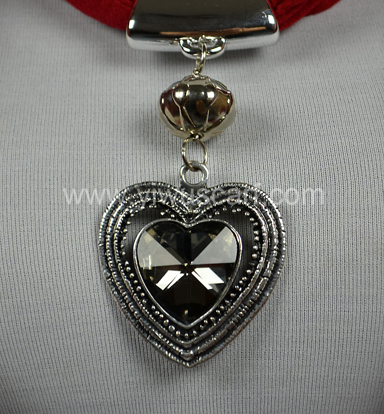 Wholesale Alloy Pendants for Scarves