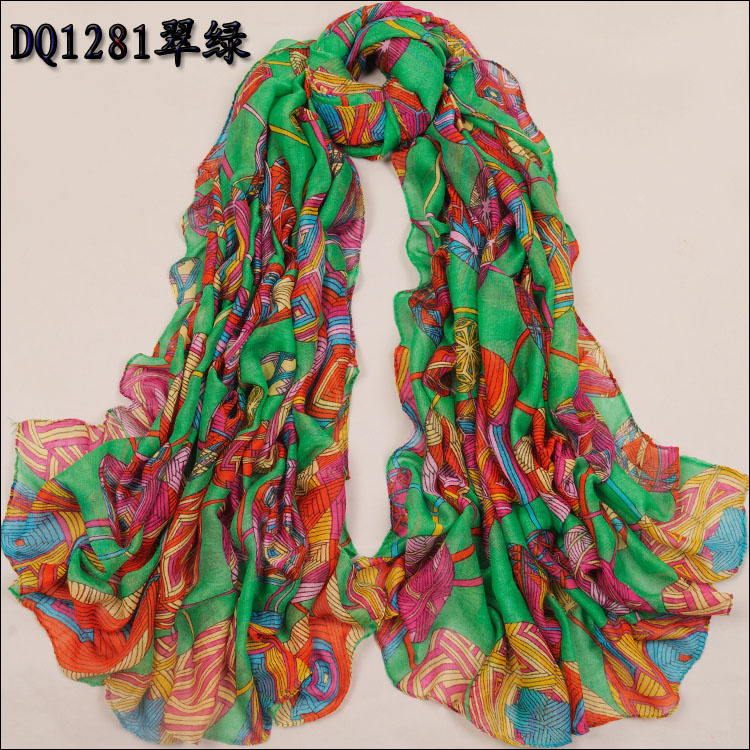 Hong Kong hot-sell cakes scarf