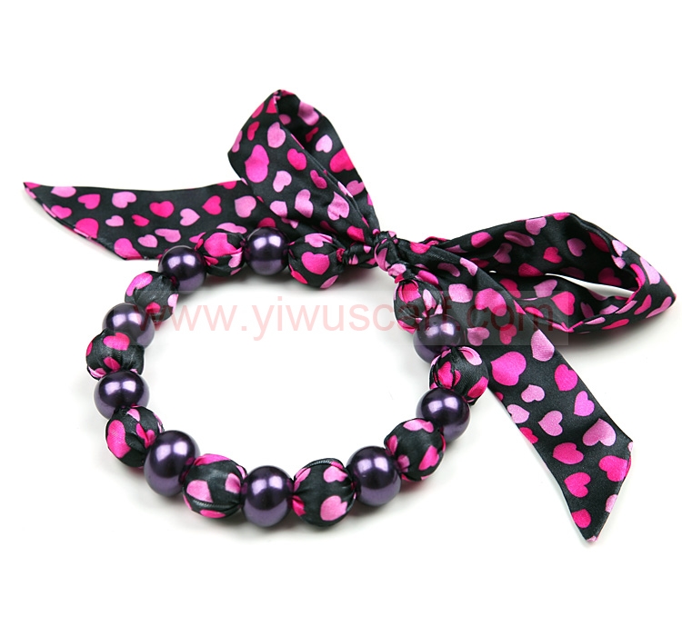 Fashion necklace scarf with pendant