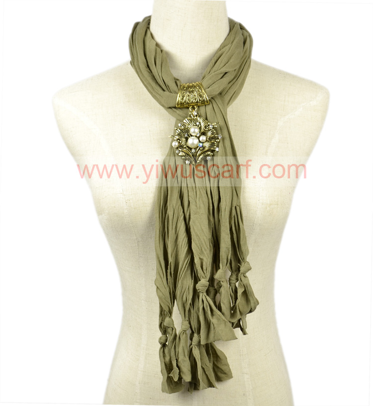 Leaves Pendant Fashion Scarf Army Green Color for Spring