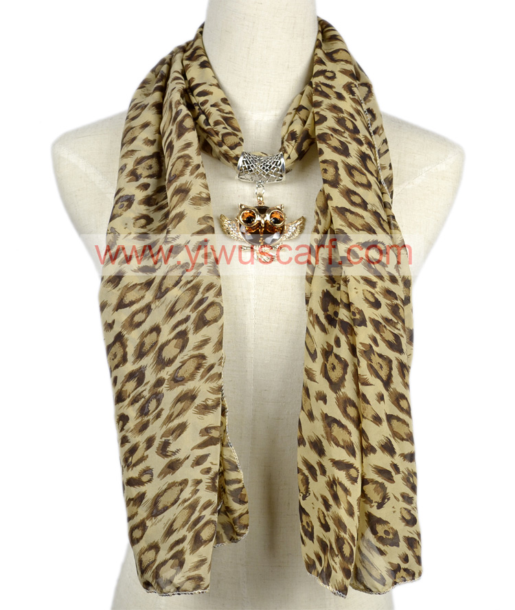 Owl Leopard pendant jewelry scarf