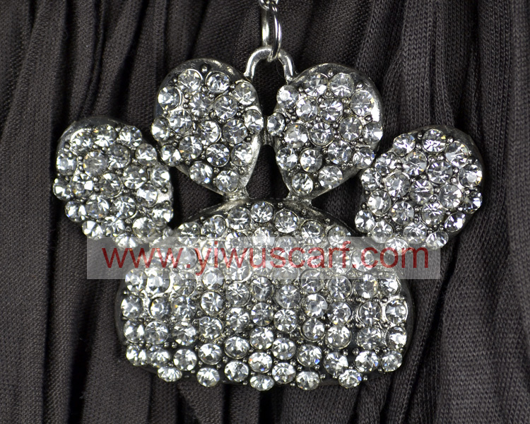 Palm pendant scarf wholesale