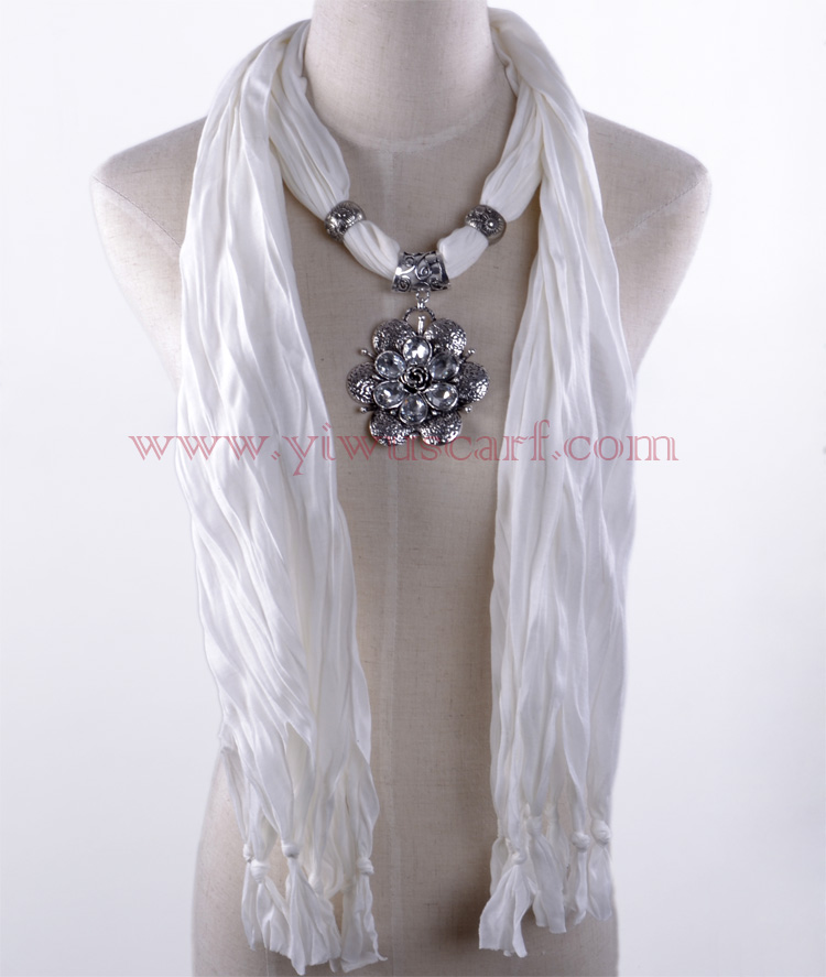 Flowers pendant jewelry scarf wholesale